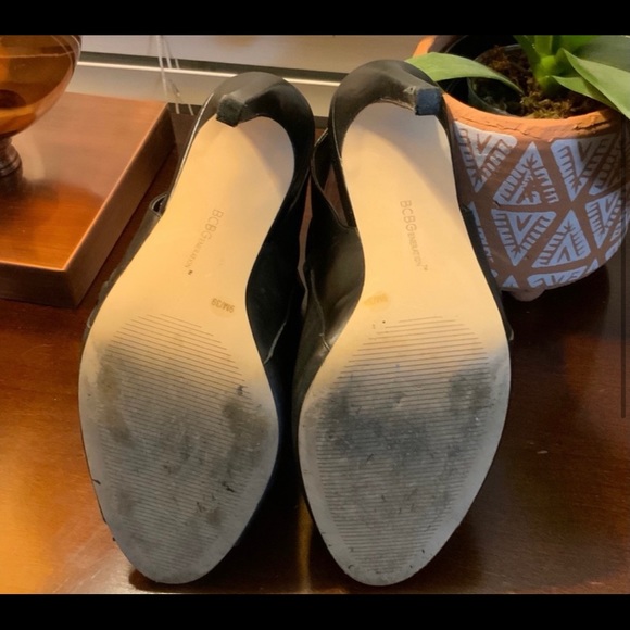 Black BCBGENERATION Heels - Picture 5 of 8